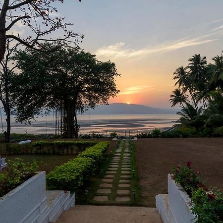 Saffronstays Little Paradise, Murud Luaran gambar