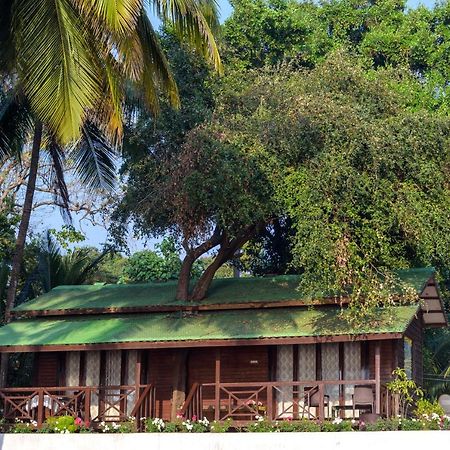 Saffronstays Little Paradise, Murud Luaran gambar